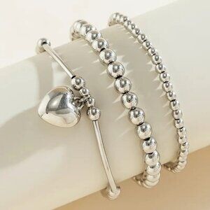 Set of 3 Retro Fashion Beaded Heart Bracelets – Elegant & Trendy Jewelry